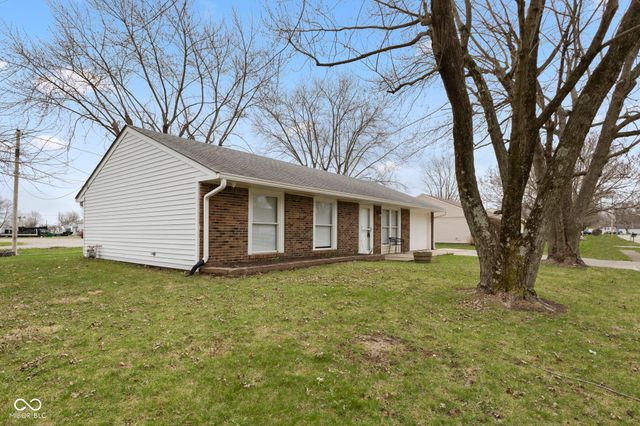 159 Village Road, Bargersville, IN 46106