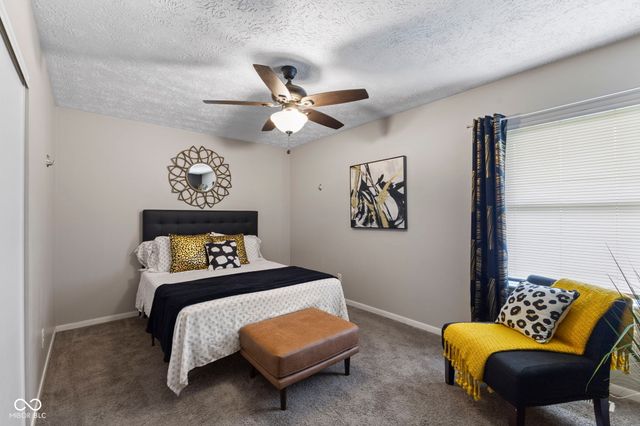 159 Village Road, Bargersville, IN 46106