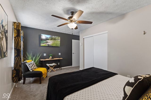 159 Village Road, Bargersville, IN 46106