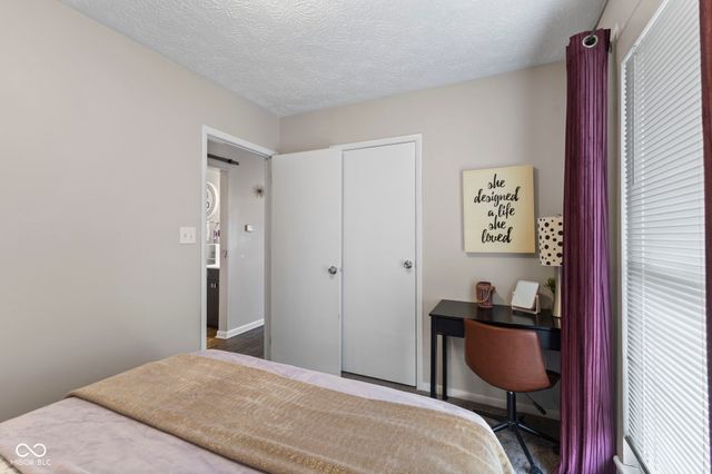 159 Village Road, Bargersville, IN 46106