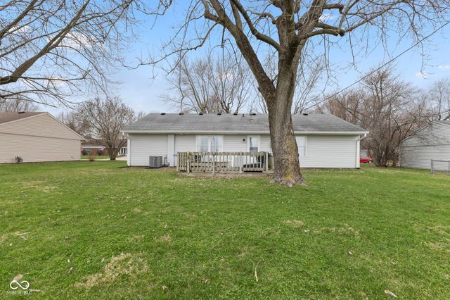 159 Village Road, Bargersville, IN 46106