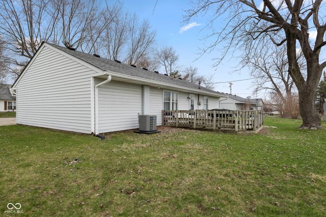 159 Village Road, Bargersville, IN 46106