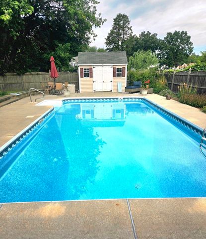 91 Edgewood Ave, Haverhill, MA 01832