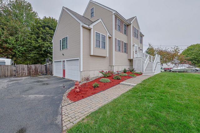 91 Edgewood Ave, Haverhill, MA 01832