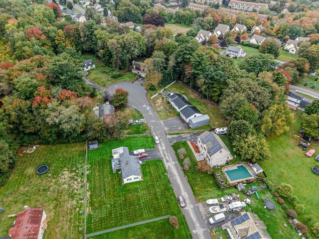 91 Edgewood Ave, Haverhill, MA 01832