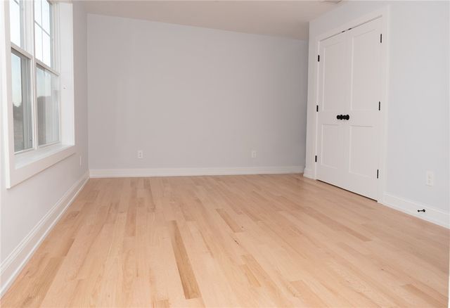 14 Recess Lane, Warwick, RI 02886