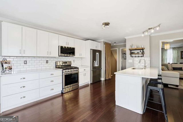 309 Laurel Glen Crossing, Canton, GA 30114