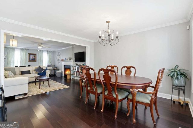 309 Laurel Glen Crossing, Canton, GA 30114