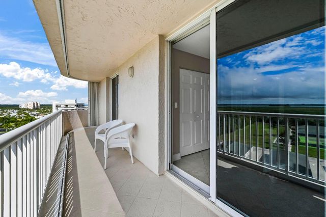 5051 N Highway A1a 10-6, Hutchinson Island, FL 34949