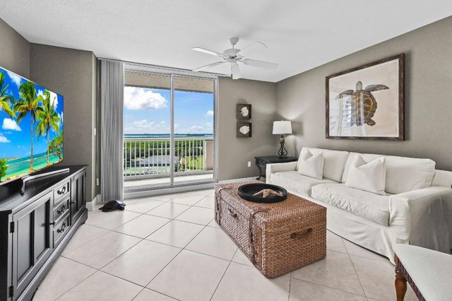 5051 N Highway A1a 10-6, Hutchinson Island, FL 34949