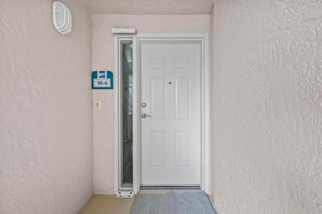 5051 N Highway A1a 10-6, Hutchinson Island, FL 34949