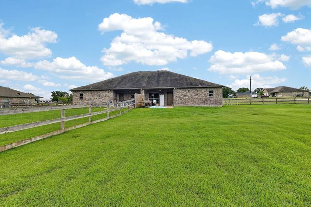 4001 Golden Eagle Drive, Bryan, TX 77808
