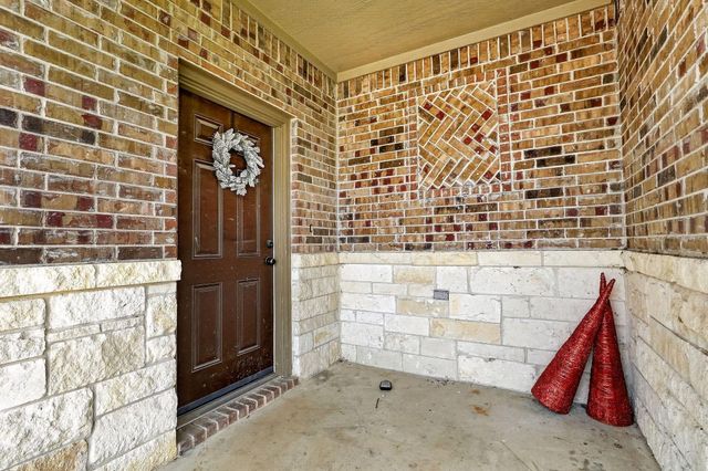 4001 Golden Eagle Drive, Bryan, TX 77808