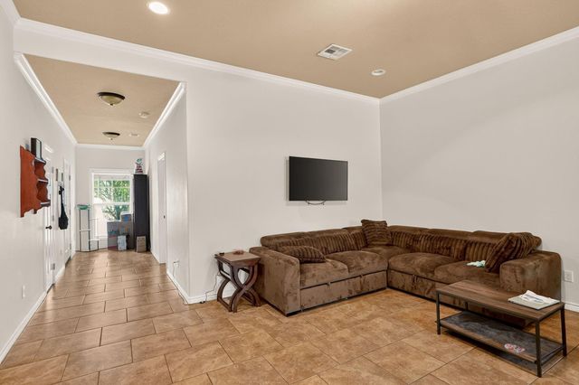4001 Golden Eagle Drive, Bryan, TX 77808