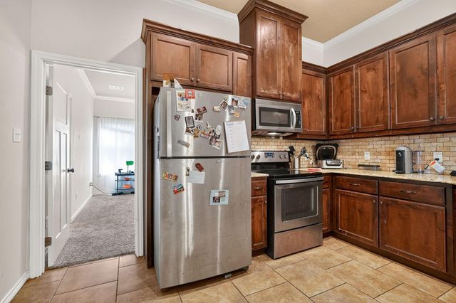 4001 Golden Eagle Drive, Bryan, TX 77808