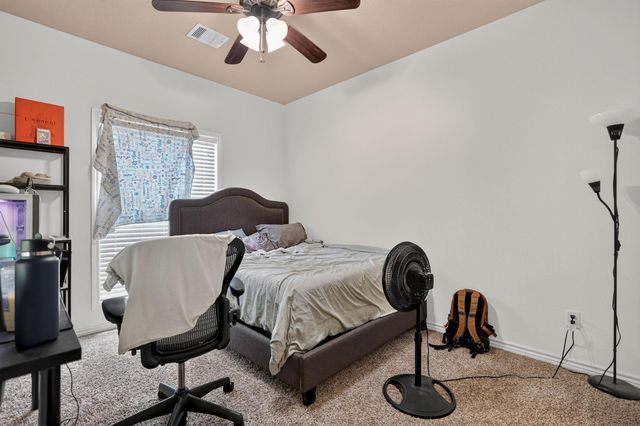 4001 Golden Eagle Drive, Bryan, TX 77808