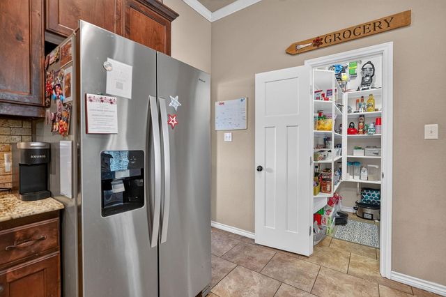 4001 Golden Eagle Drive, Bryan, TX 77808