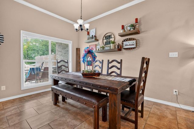 4001 Golden Eagle Drive, Bryan, TX 77808