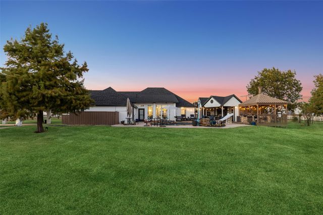 4745 E FM 552, Fate, TX 75087