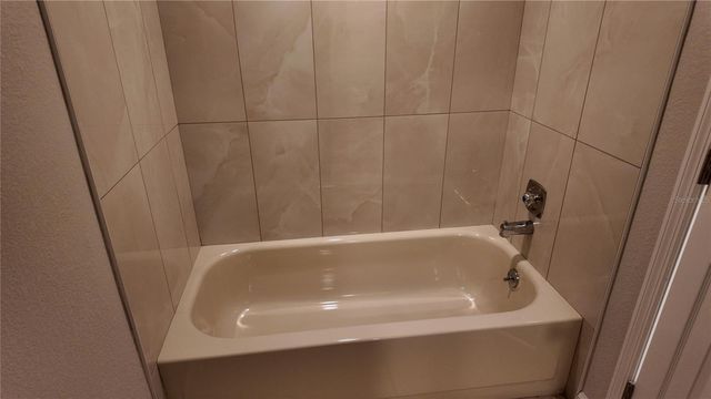 2480 PELICAN COURT 102R, Clearwater, FL 33762