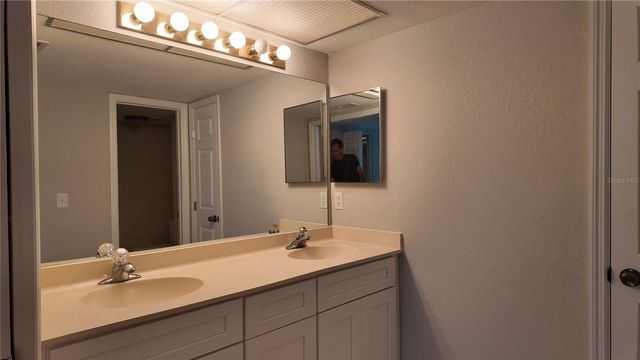 2480 PELICAN COURT 102R, Clearwater, FL 33762