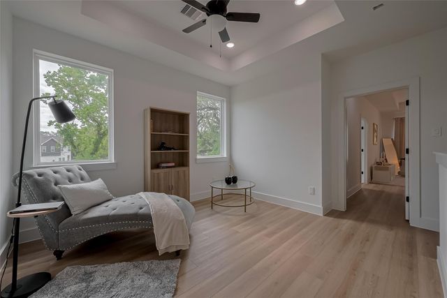 778 Mansfield St, Houston, TX 77091