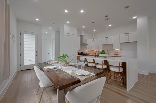 778 Mansfield St, Houston, TX 77091