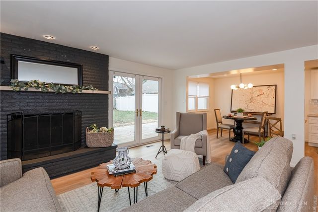 319 Orchard Drive, Oakwood, OH 45419