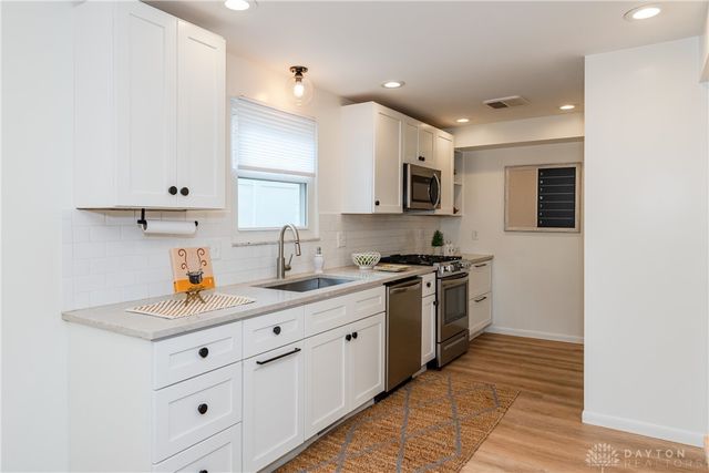 319 Orchard Drive, Oakwood, OH 45419