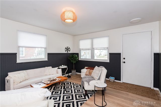 319 Orchard Drive, Oakwood, OH 45419