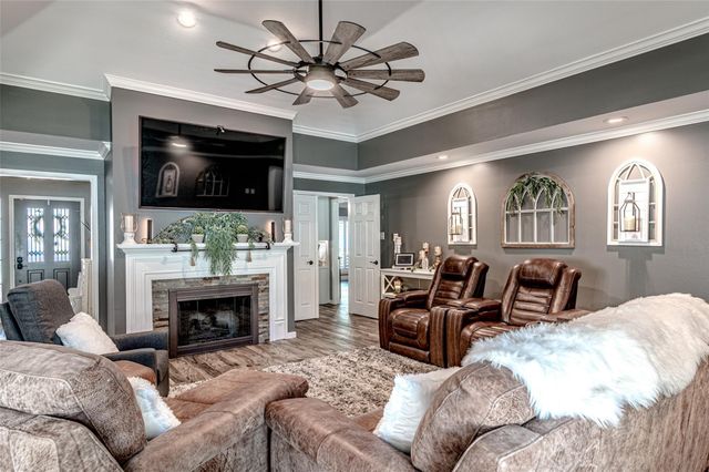 15607 Juniper Hollow Way, Cypress, TX 77433