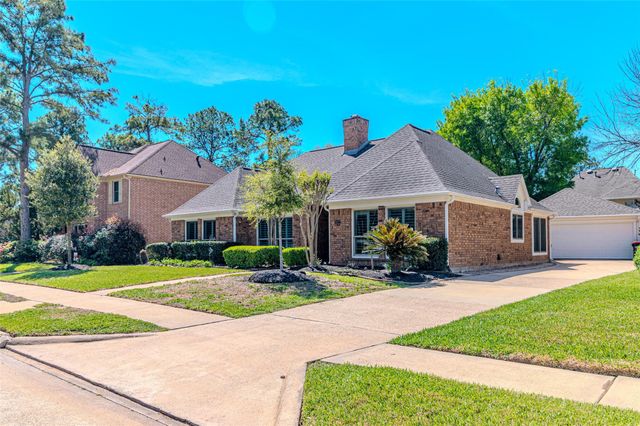 15607 Juniper Hollow Way, Cypress, TX 77433