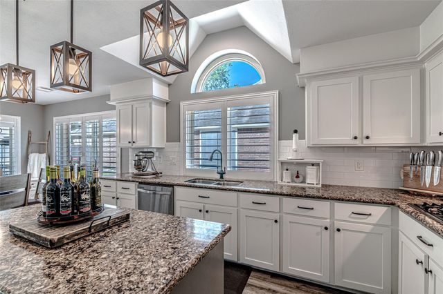 15607 Juniper Hollow Way, Cypress, TX 77433