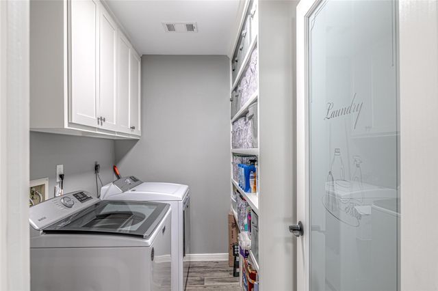 15607 Juniper Hollow Way, Cypress, TX 77433