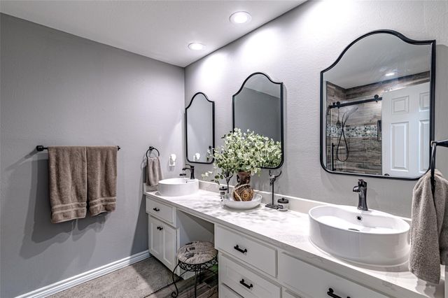 15607 Juniper Hollow Way, Cypress, TX 77433