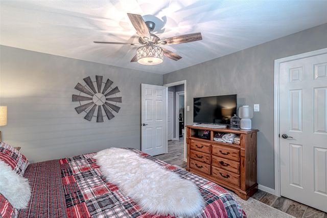 15607 Juniper Hollow Way, Cypress, TX 77433