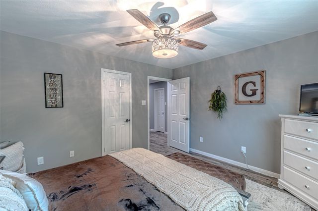 15607 Juniper Hollow Way, Cypress, TX 77433