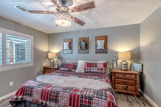 15607 Juniper Hollow Way, Cypress, TX 77433