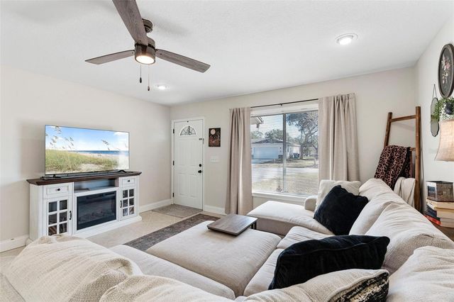 1380 2ND AVENUE, Deland, FL 32724