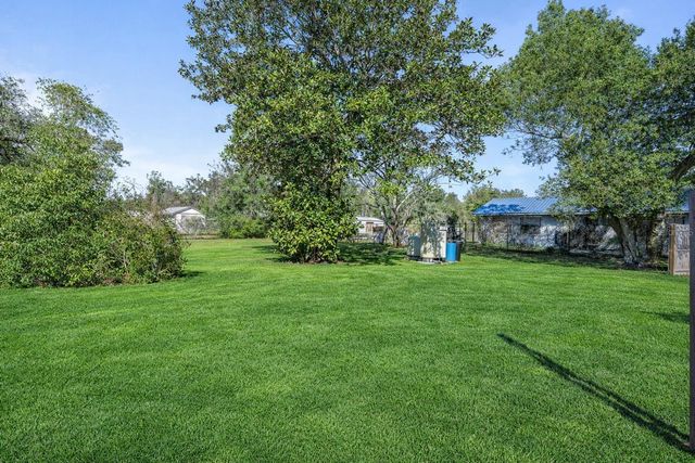 1380 2ND AVENUE, Deland, FL 32724