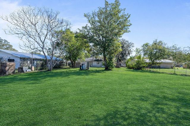 1380 2ND AVENUE, Deland, FL 32724