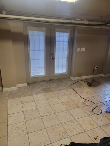 835 W KING ST, Shippensburg, PA 17257
