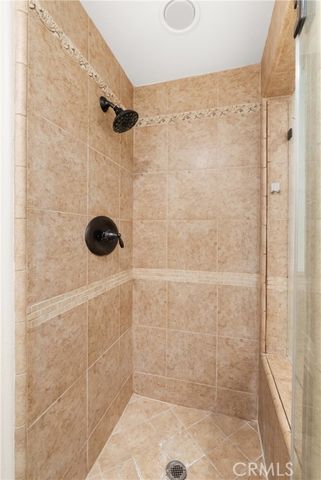 2243 Martin 217, Irvine, CA 92612