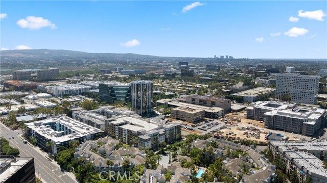 2243 Martin 217, Irvine, CA 92612