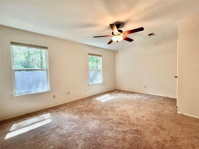 23 Dellforest Court, The Woodlands, TX 77381