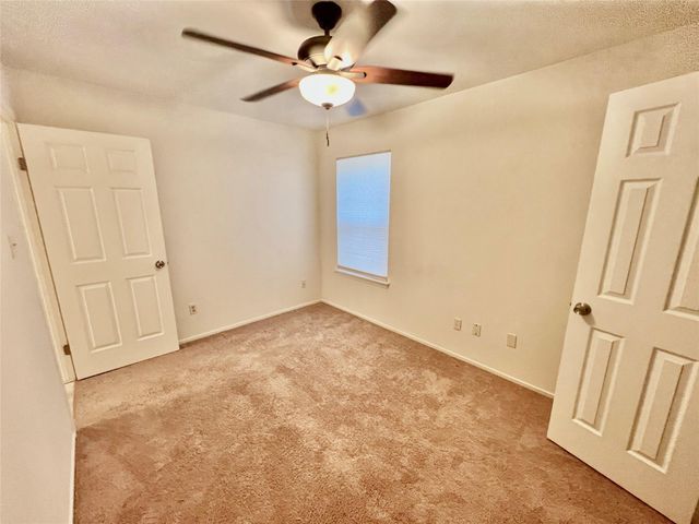 23 Dellforest Court, The Woodlands, TX 77381
