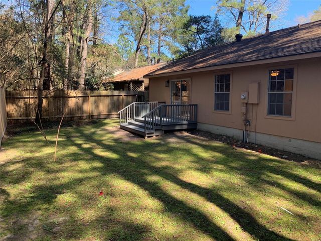 23 Dellforest Court, The Woodlands, TX 77381