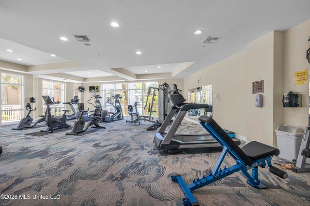 2230 Beach Drive, 504, Gulfport, MS 39507