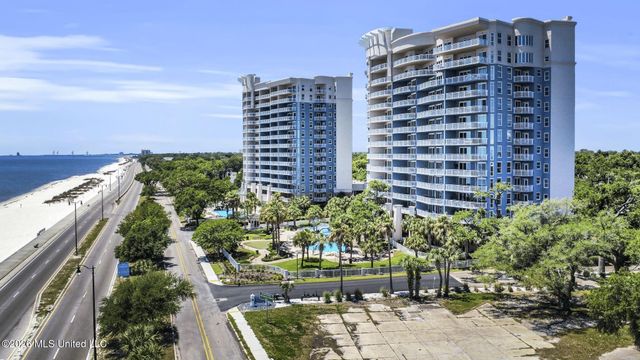 2230 Beach Drive, 504, Gulfport, MS 39507