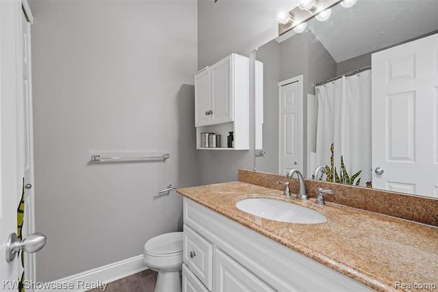 1522 Maryland Club Drive, Royal Oak, MI 48067